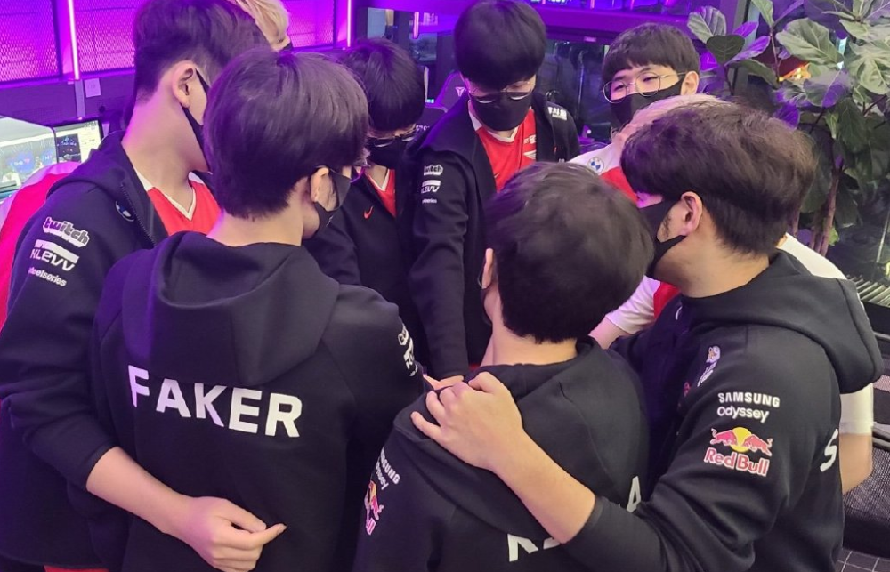 将在今晚启 将在今晚启