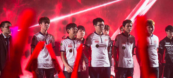 走向更衣室 走向更衣室